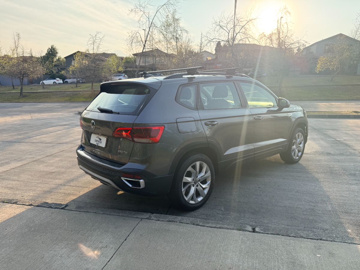 Vehicle media 6