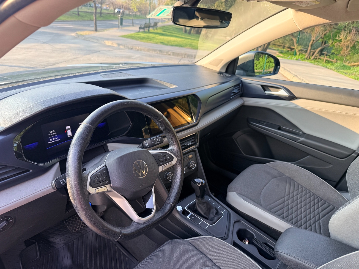 Vehicle media 10