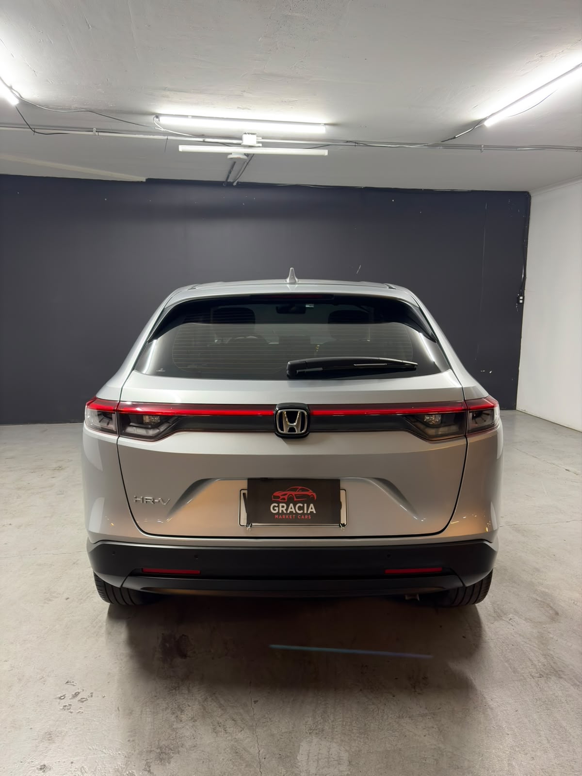 Vehicle media 5