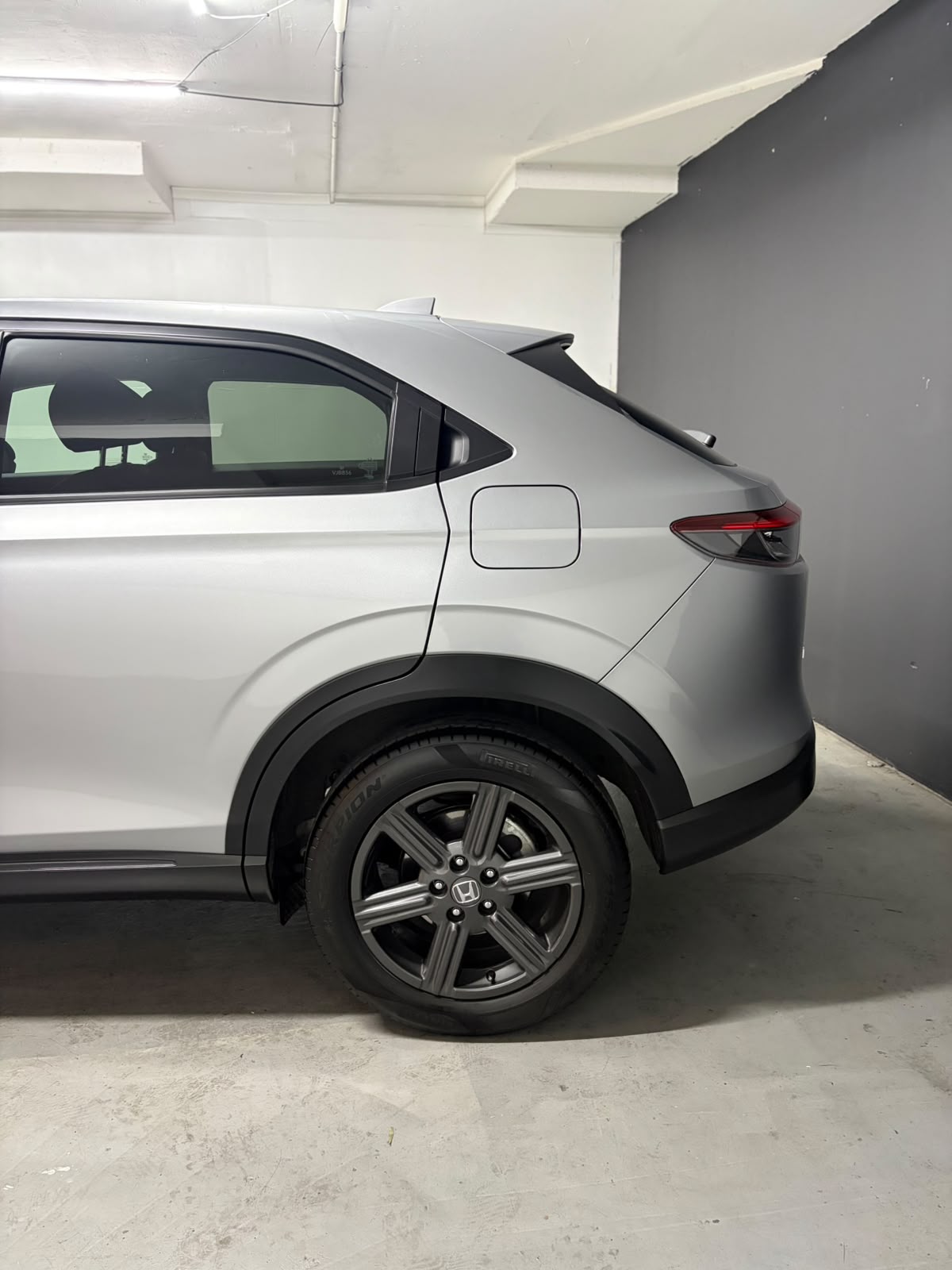 Vehicle media 8