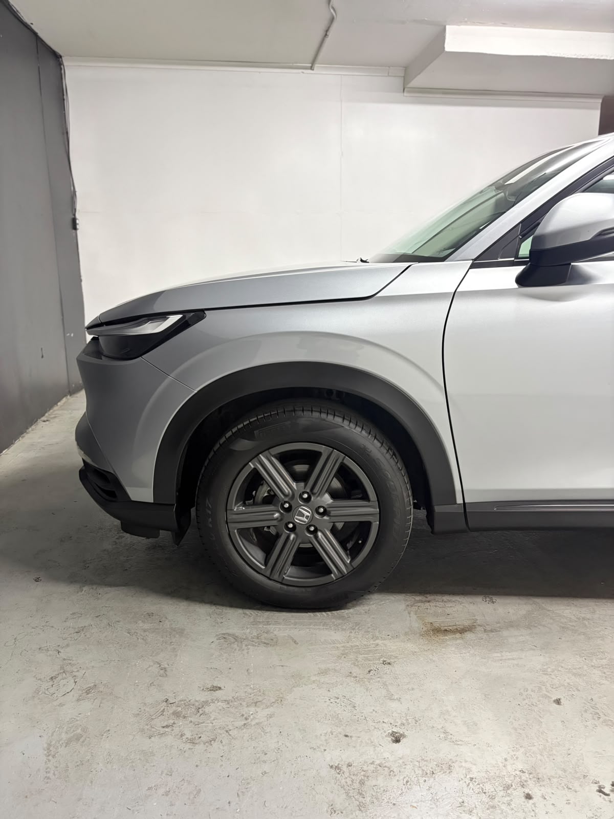 Vehicle media 7