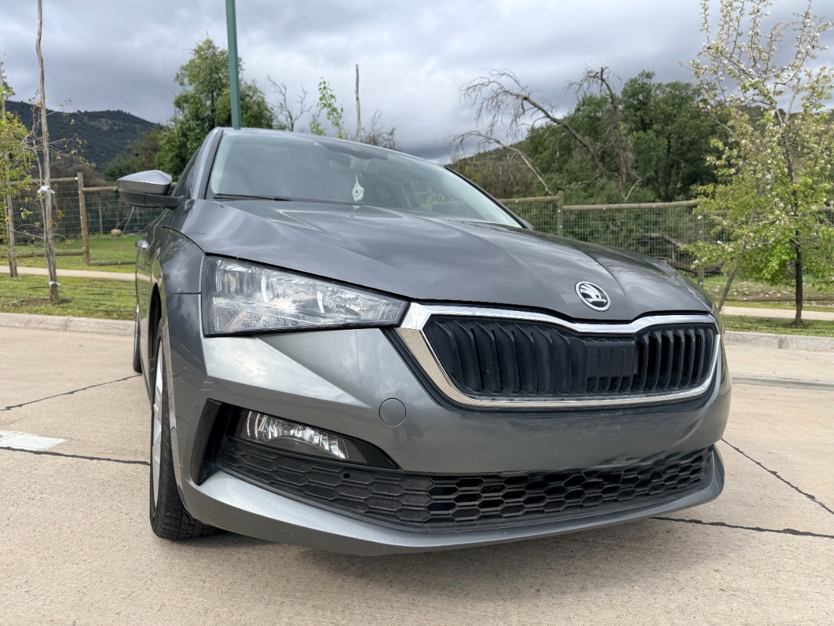 Vehicle media 8