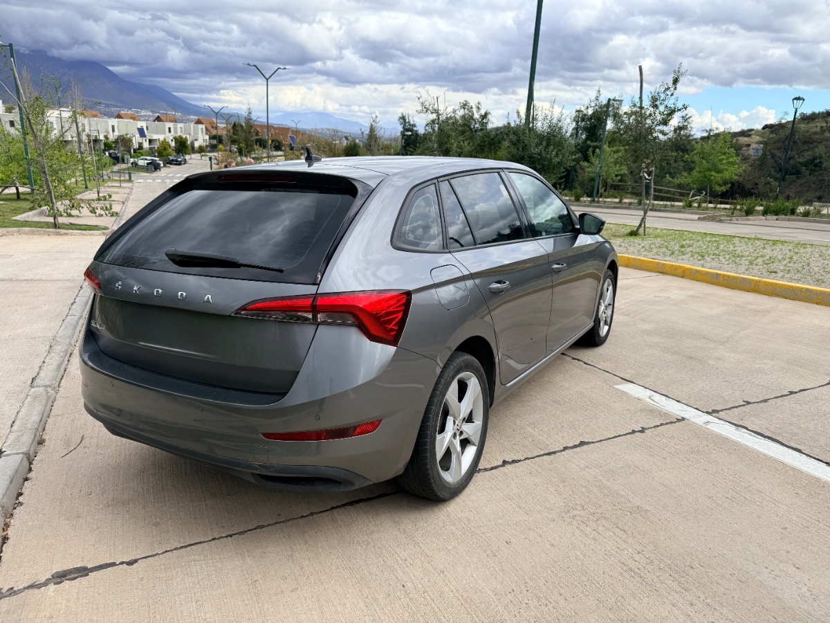 Vehicle media 5