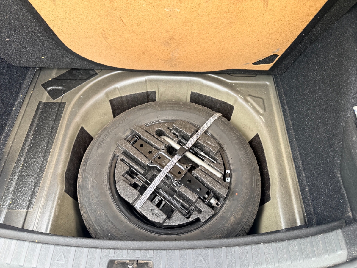 Vehicle media 19