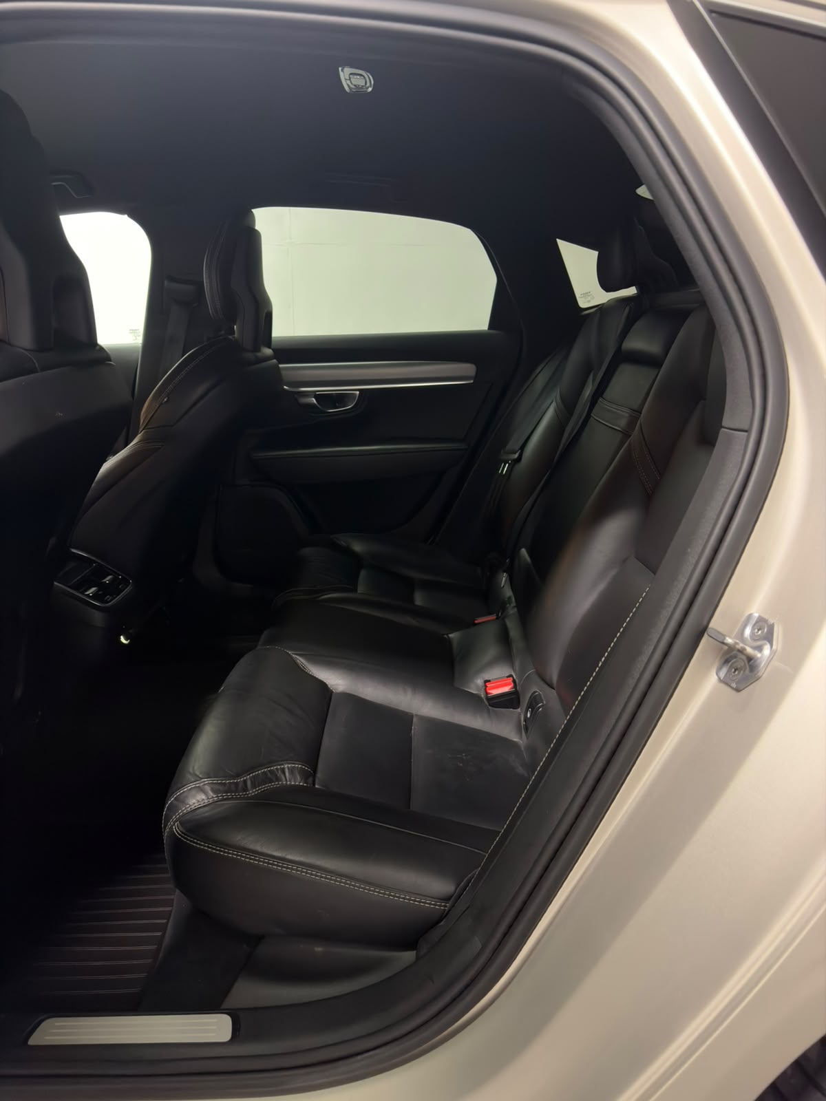 Vehicle media 11