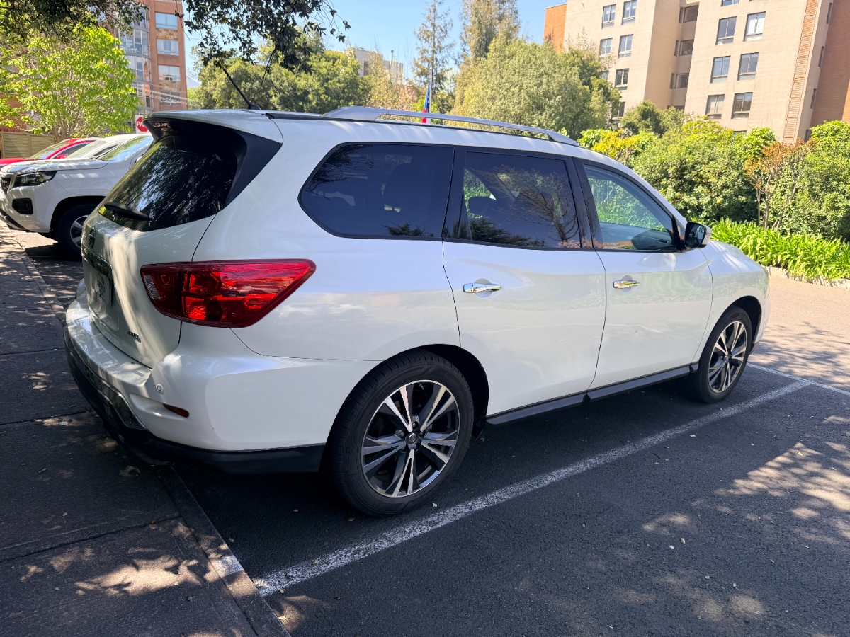 Vehicle media 3