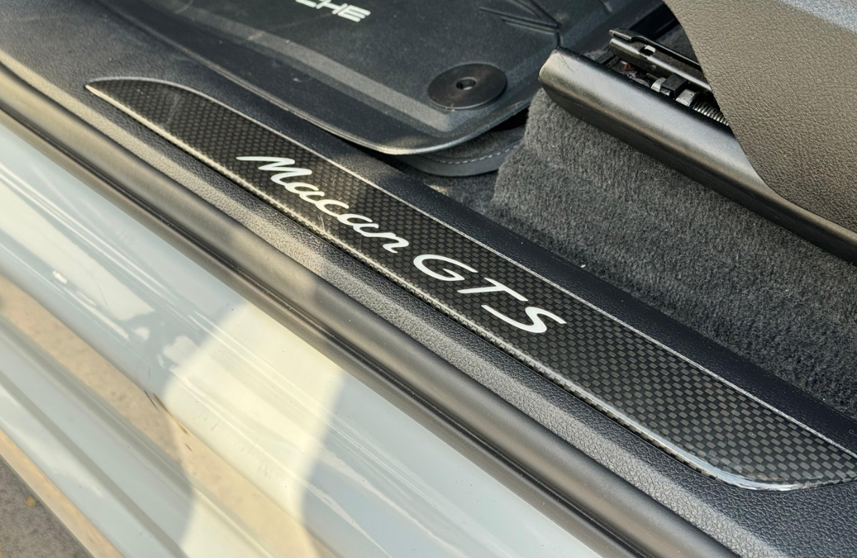 Vehicle media 19
