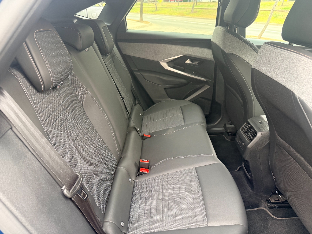 Vehicle media 14