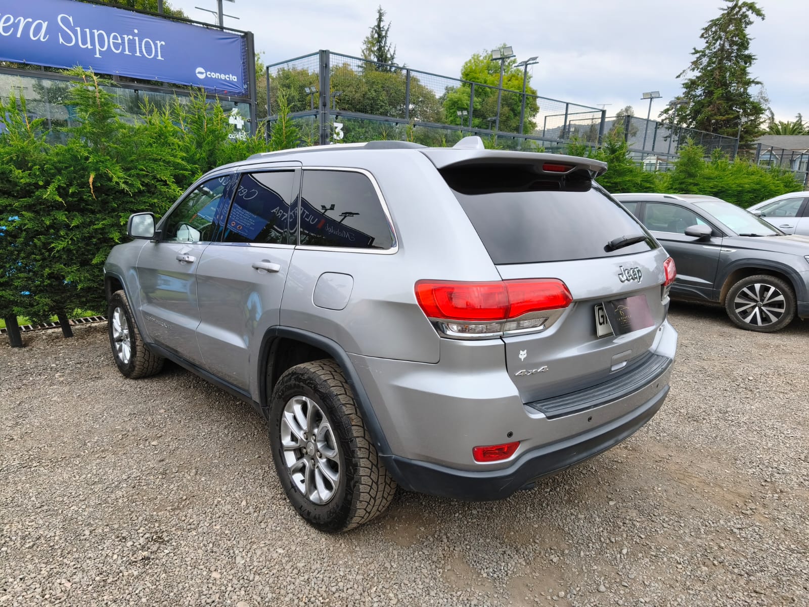 Vehicle media 6