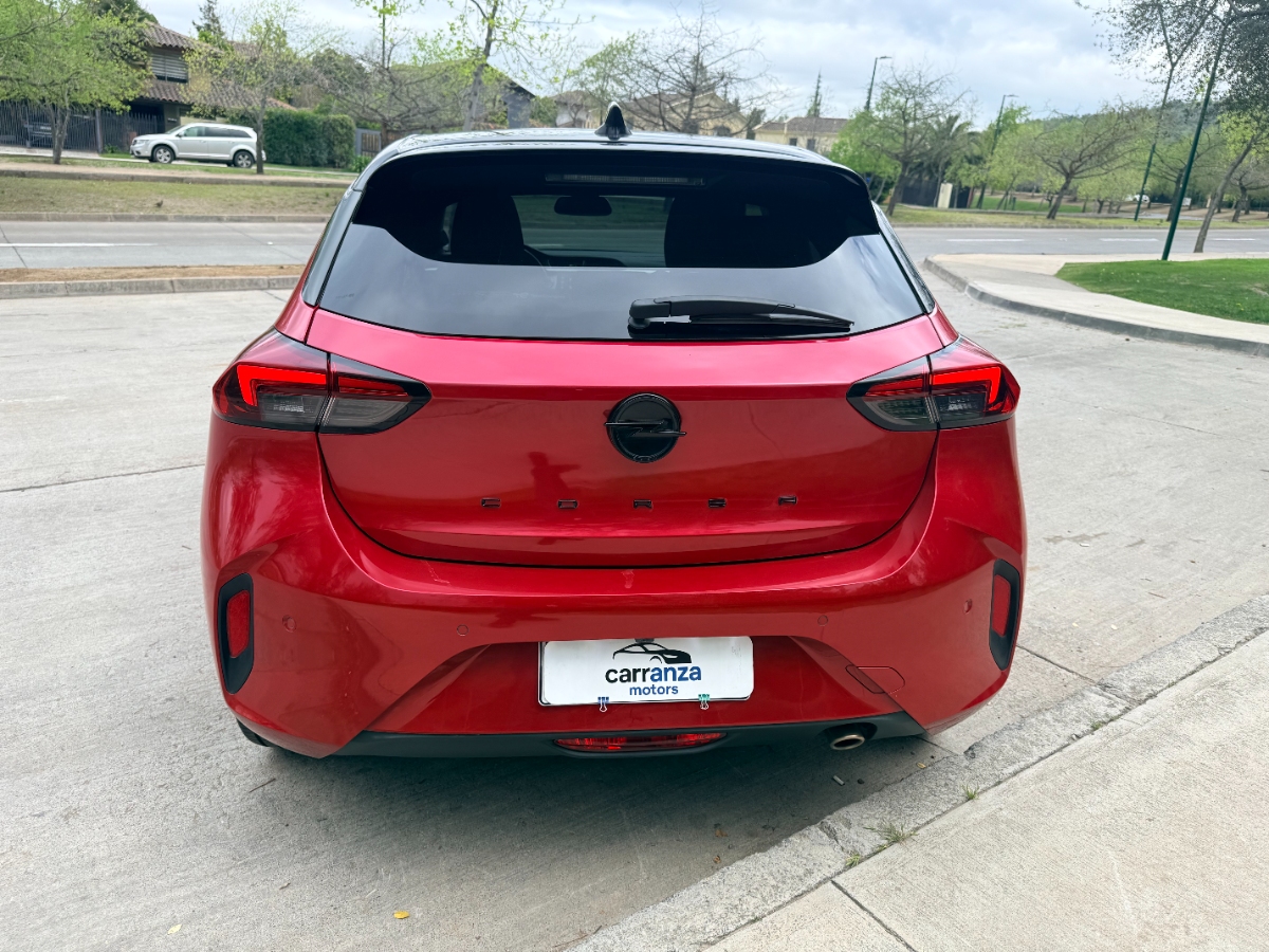 Vehicle media 8
