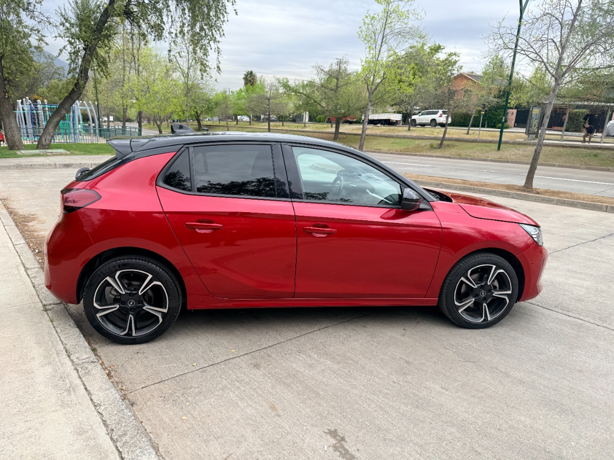 Vehicle media 6