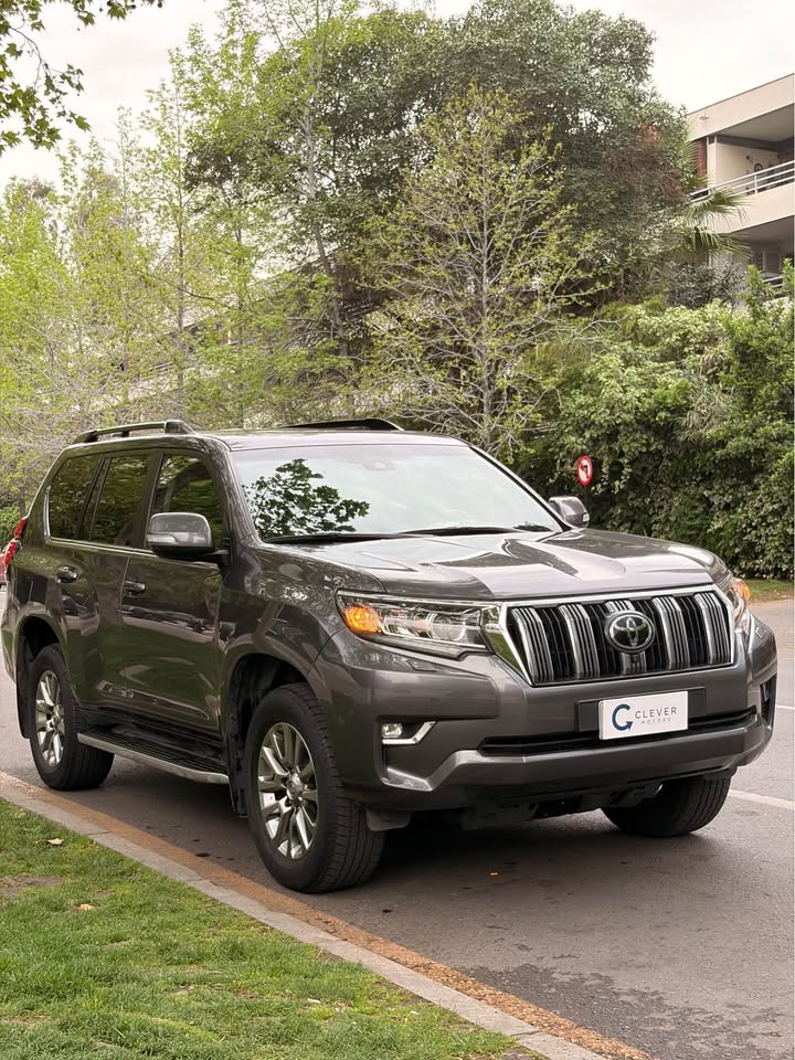 Vehicle media 3