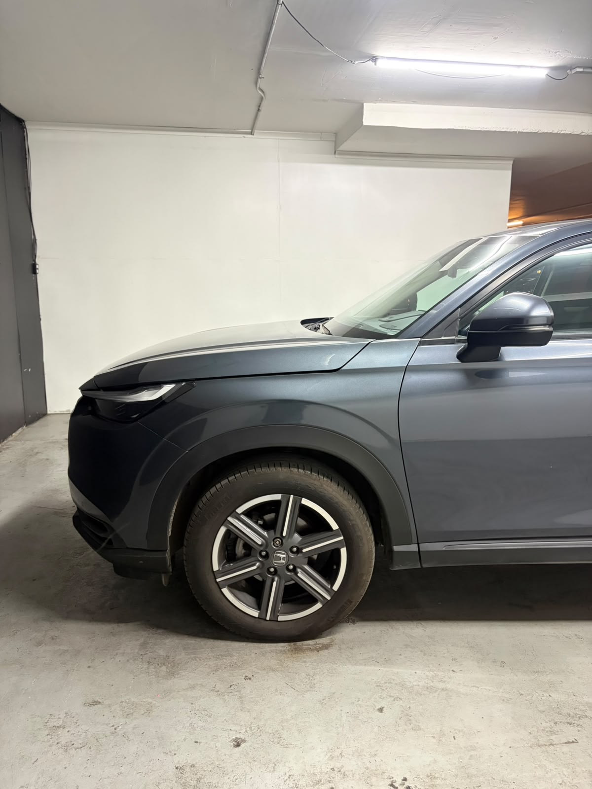 Vehicle media 7