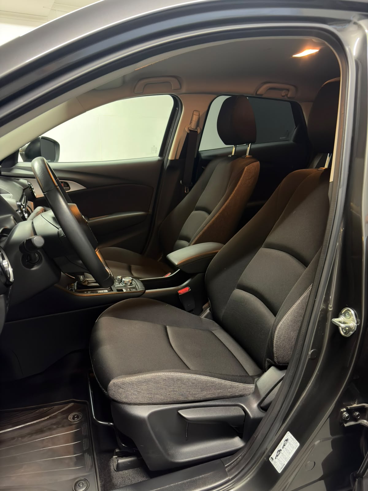 Vehicle media 10