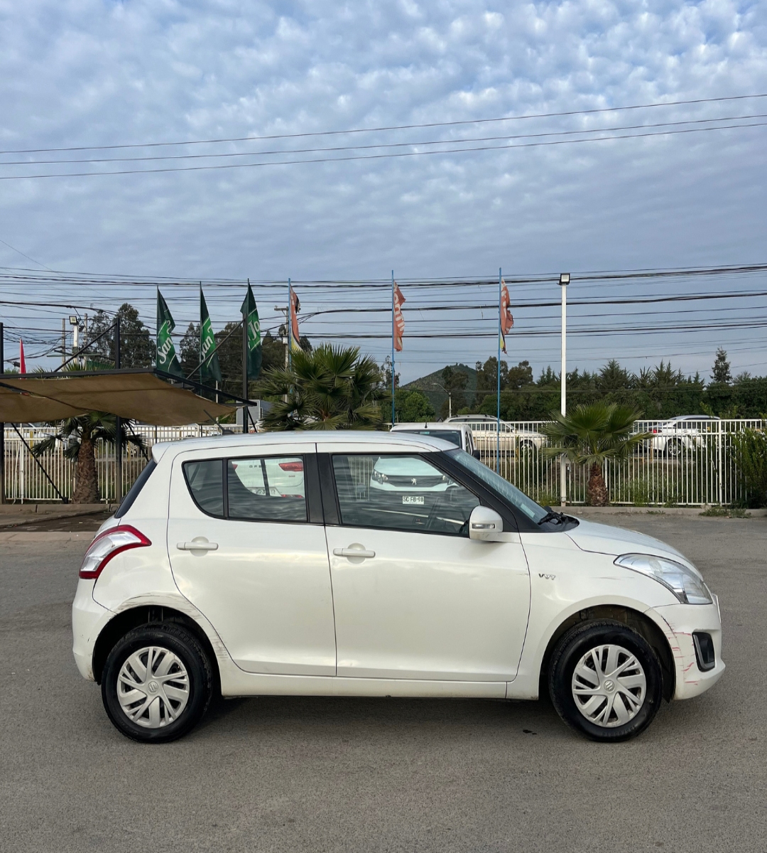 Vehicle media 9