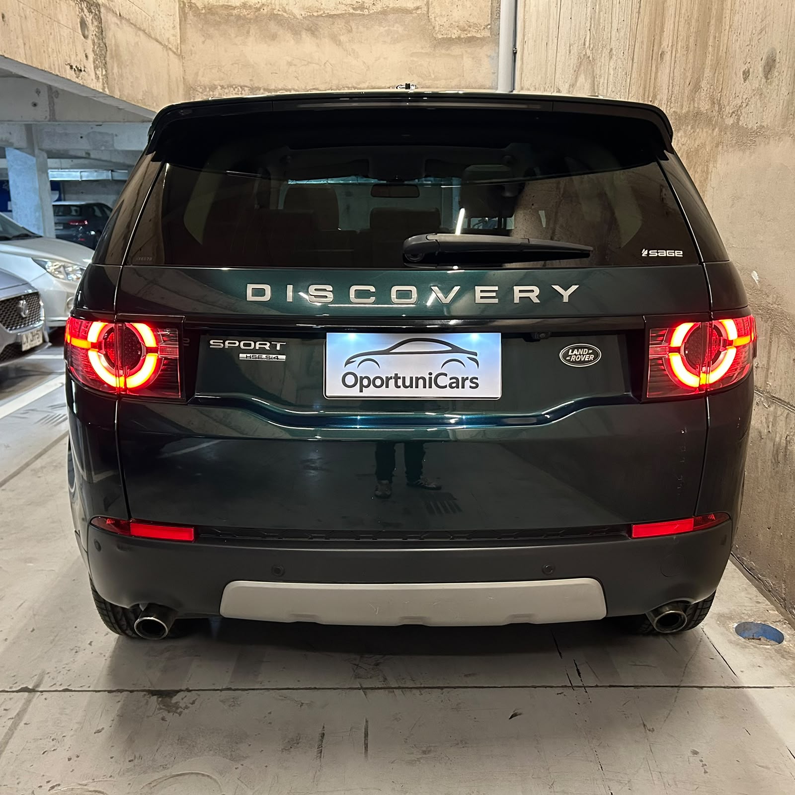 Vehicle media 4
