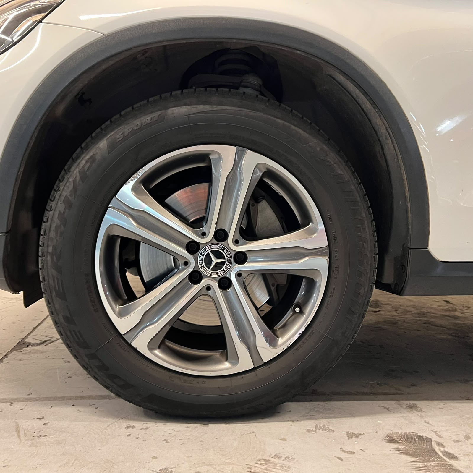 Vehicle media 7