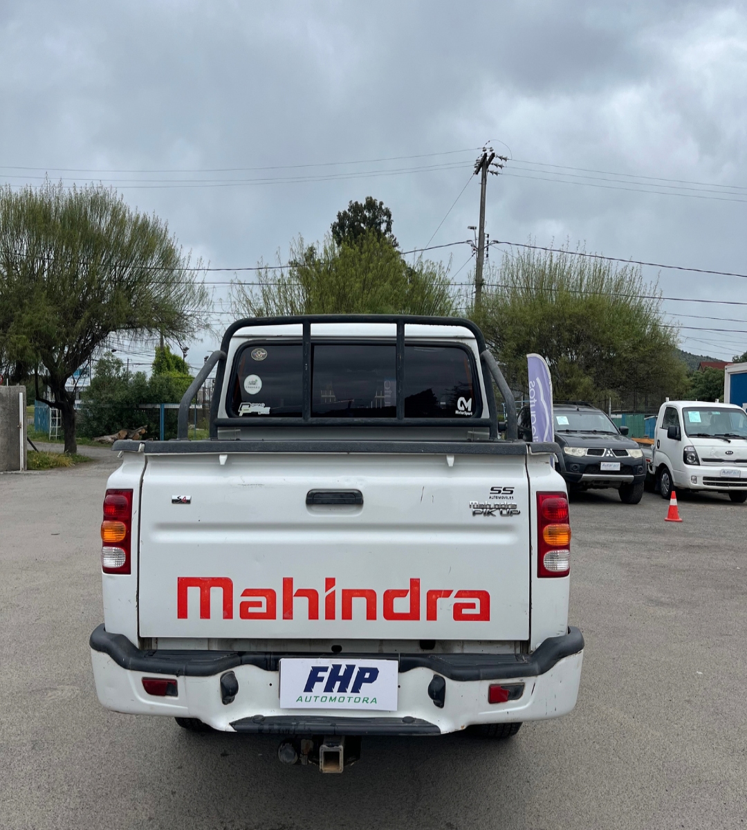 Vehicle media 9