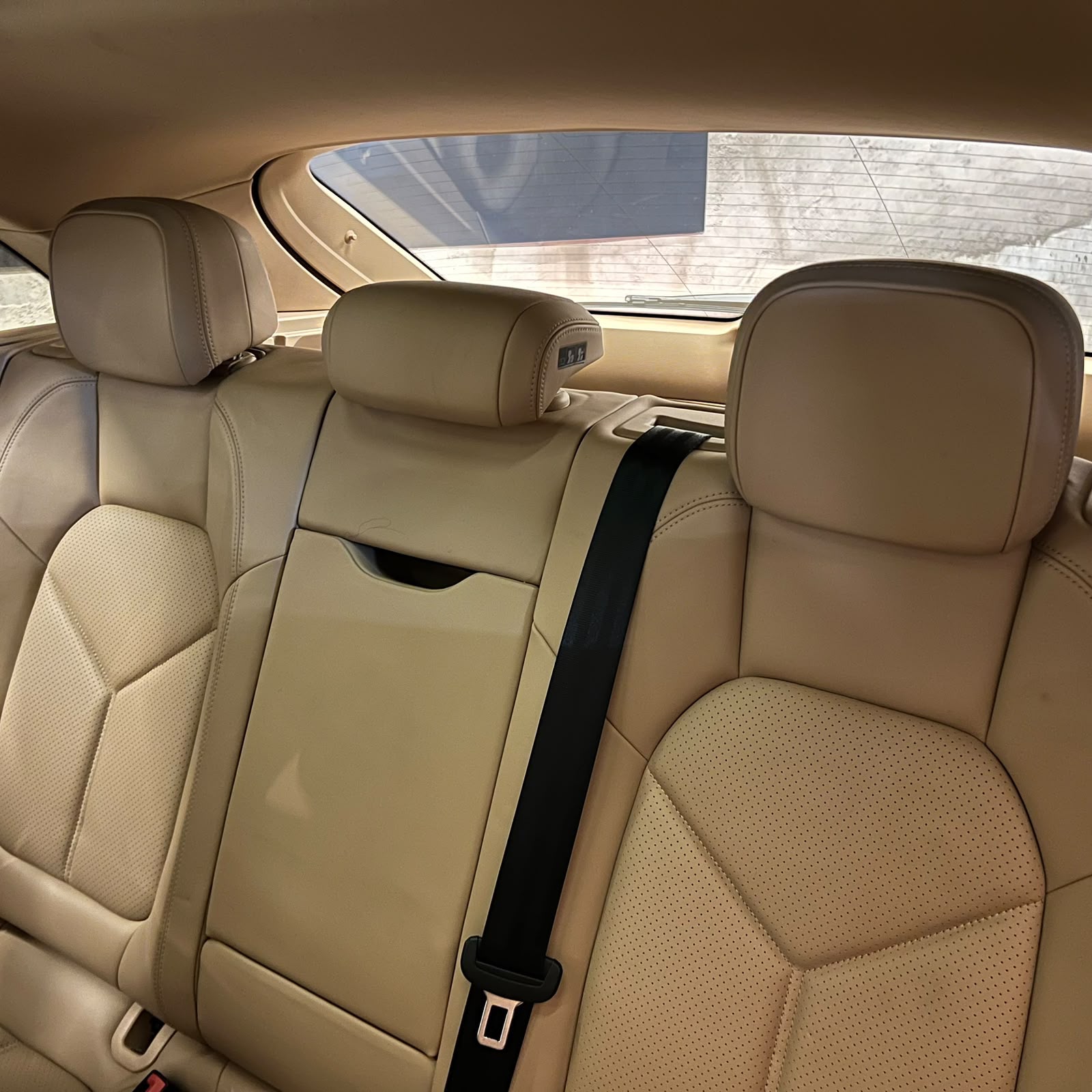 Porsche Macan — foto 19 de 20