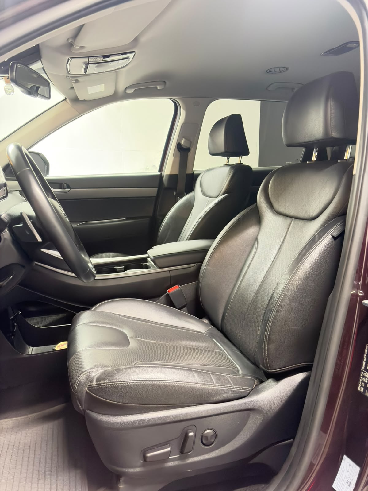 Vehicle media 10