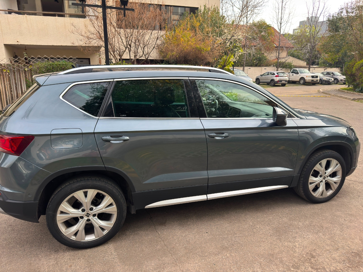 Vehicle media 3