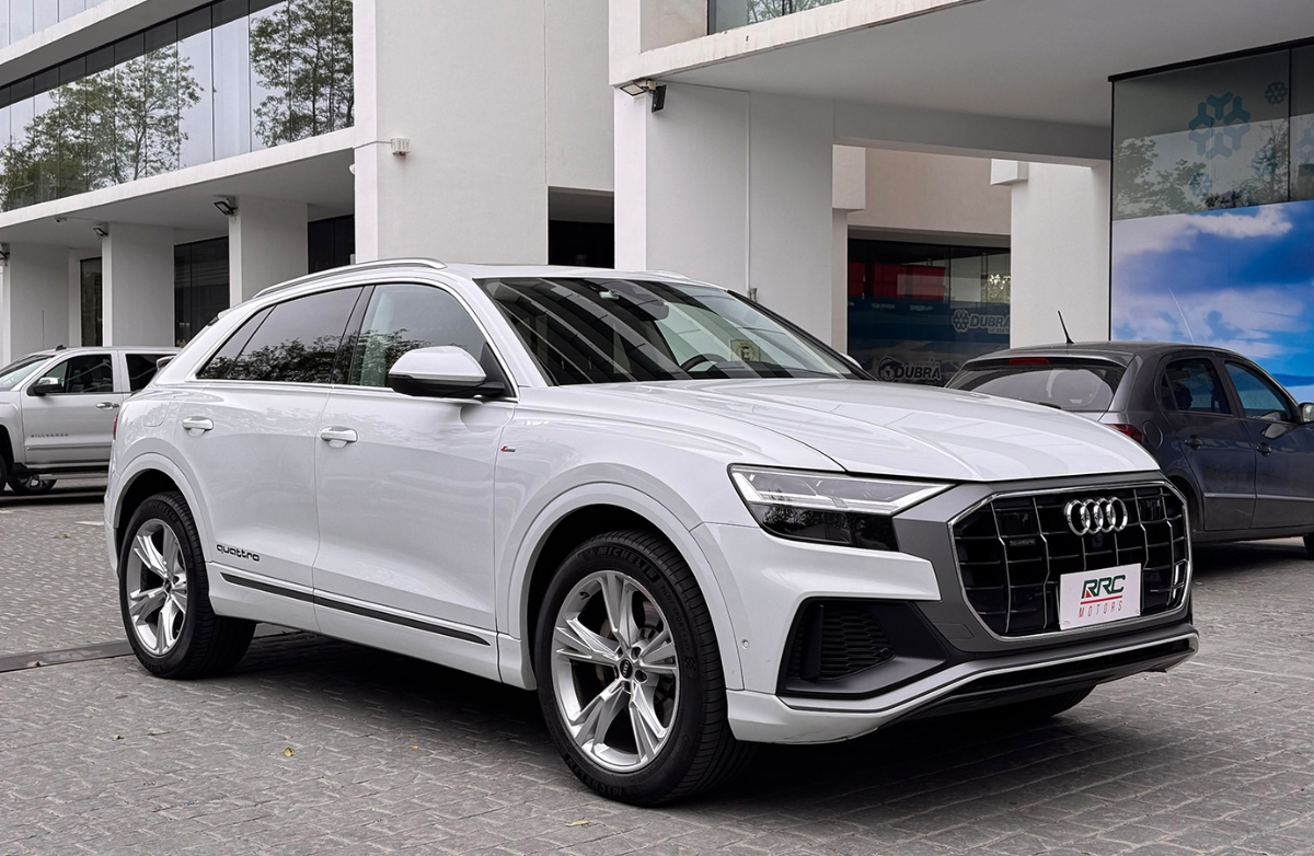 Vehicle media 11