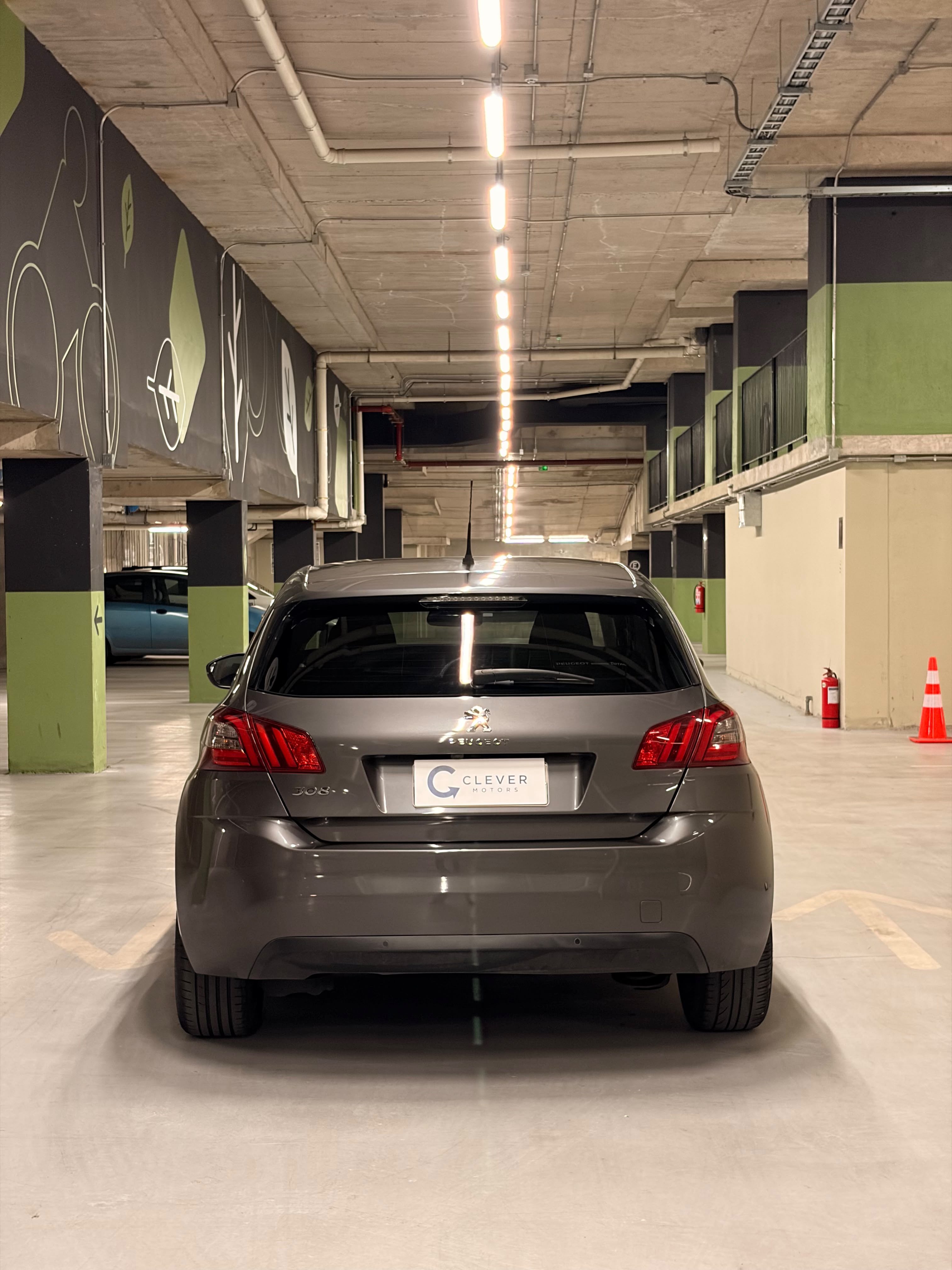 Vehicle media 5