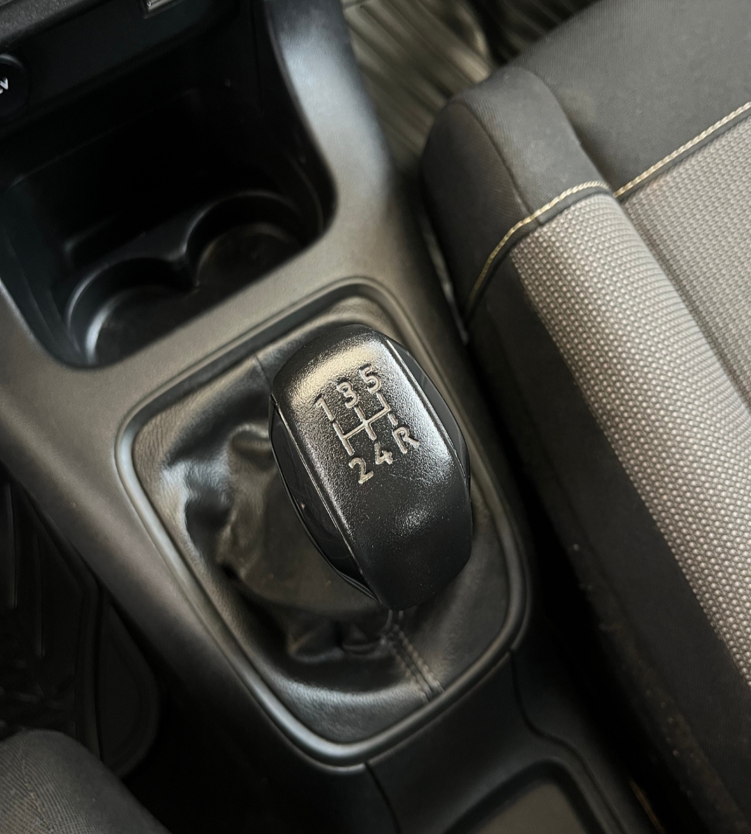 Vehicle media 7