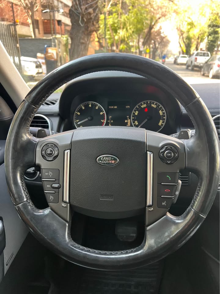 Vehicle media 8