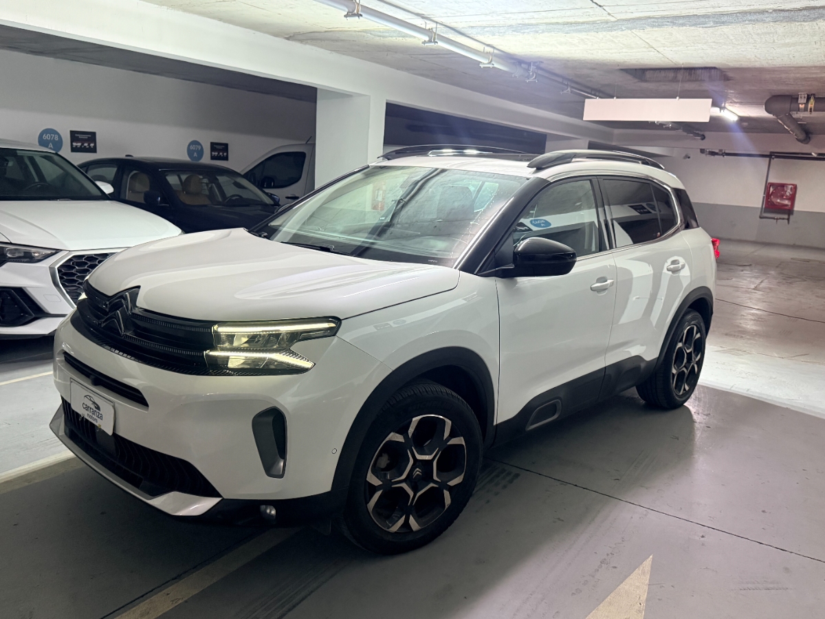 Vehicle media 1
