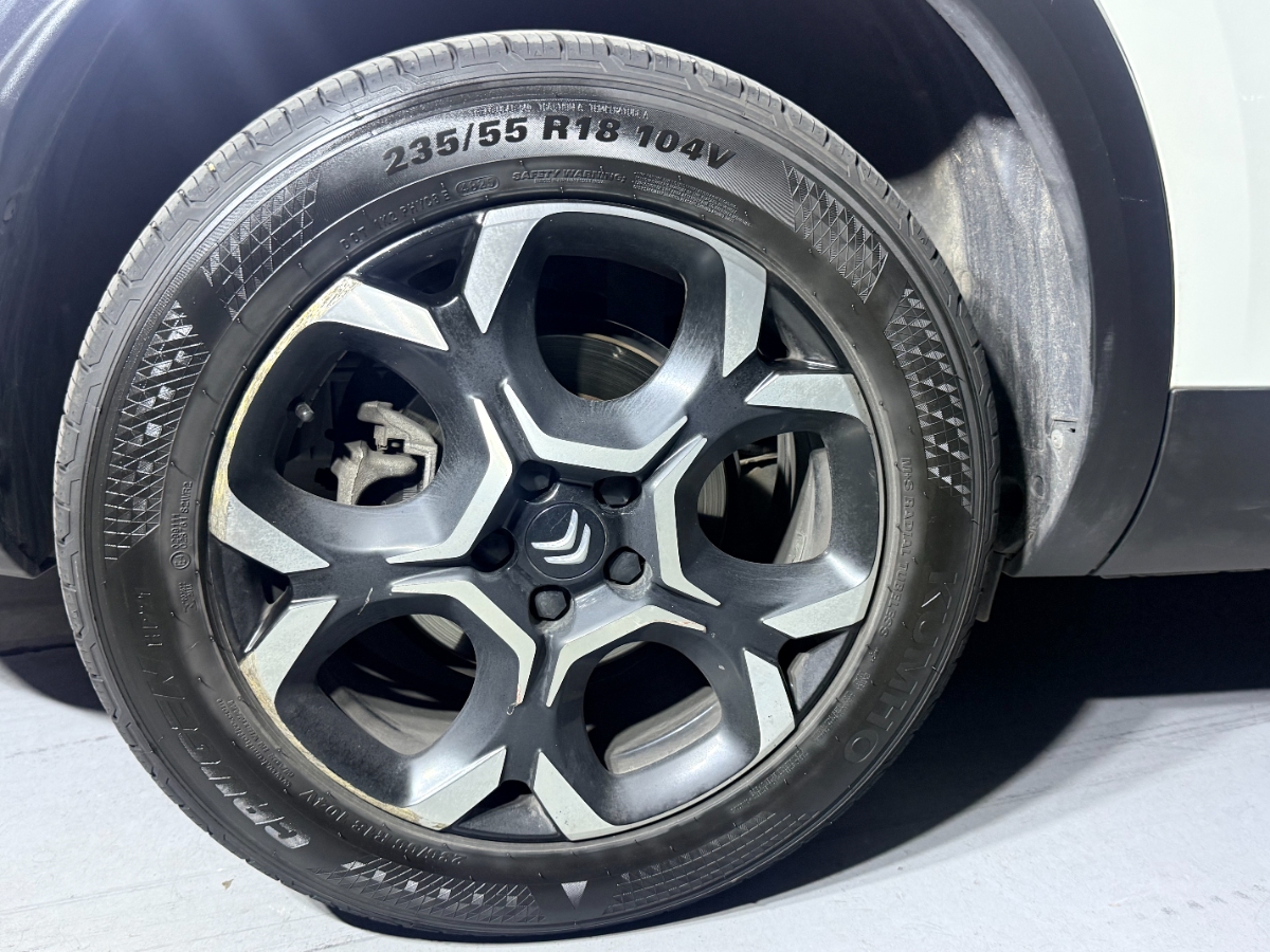 Vehicle media 17