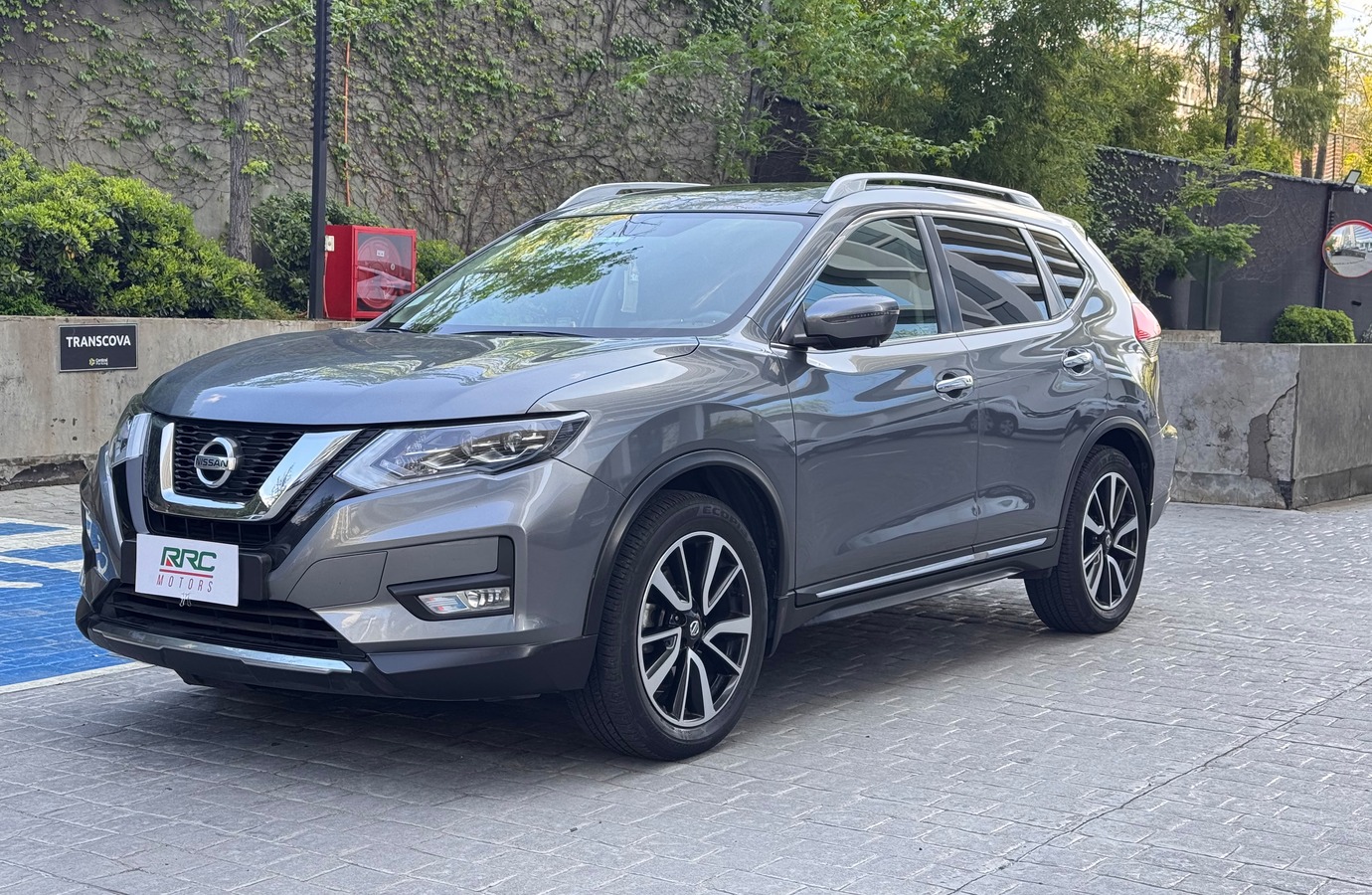 Vehicle media 3