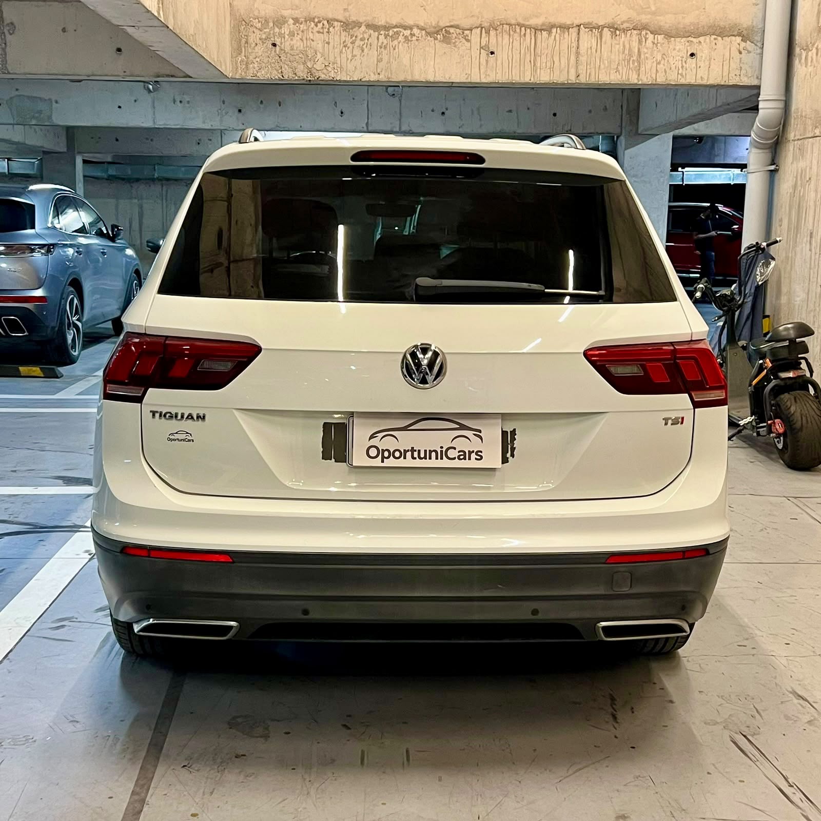 Vehicle media 5