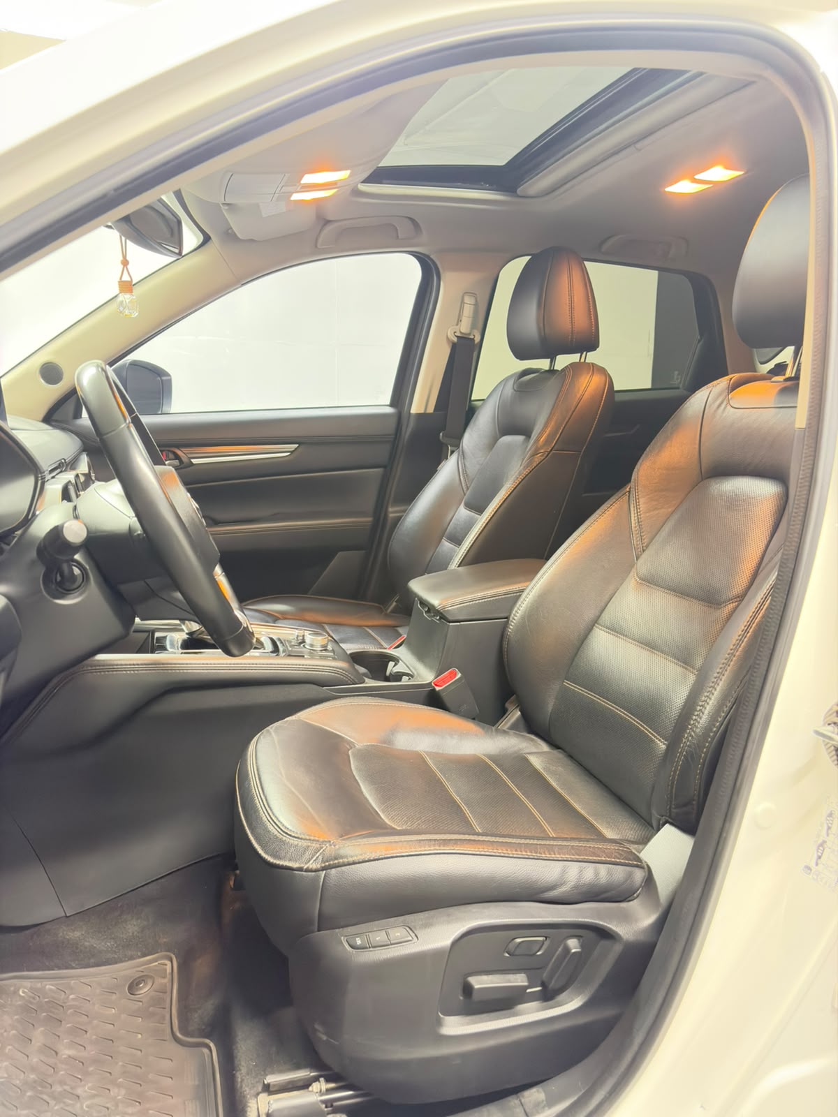 Vehicle media 10
