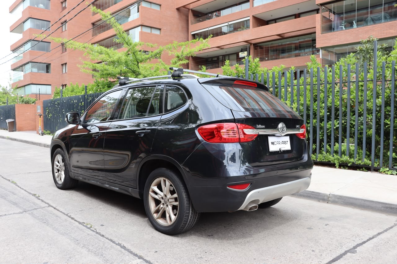 Vehicle media 5