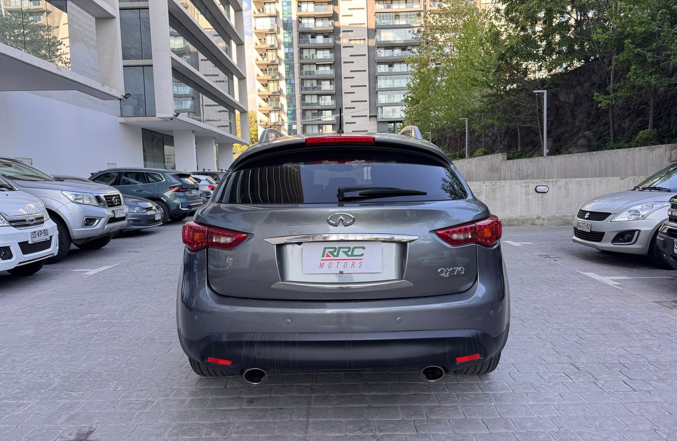 Vehicle media 7