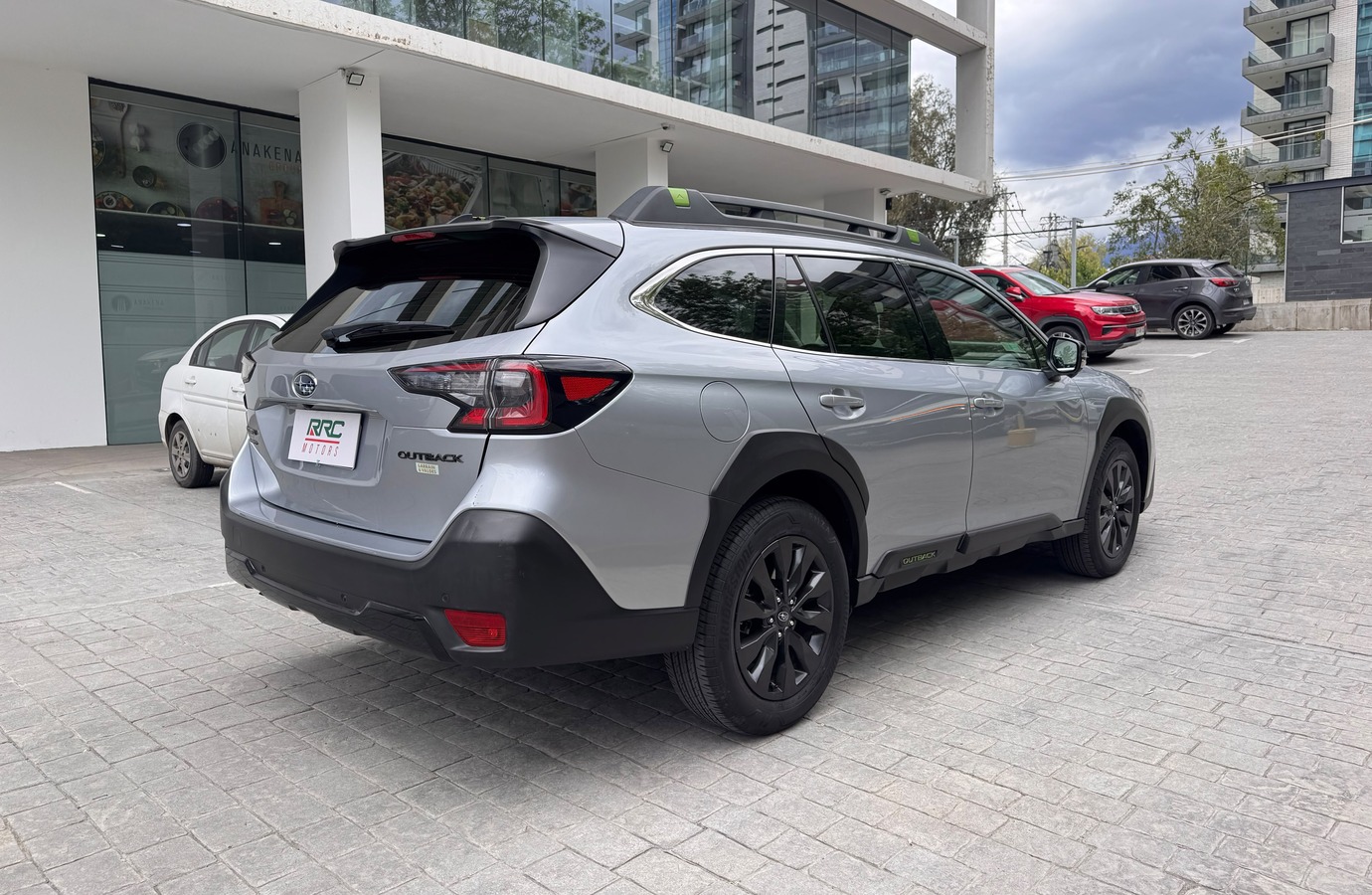 Vehicle media 6