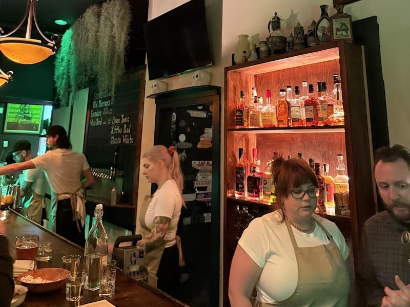 Murray's Creole Pub