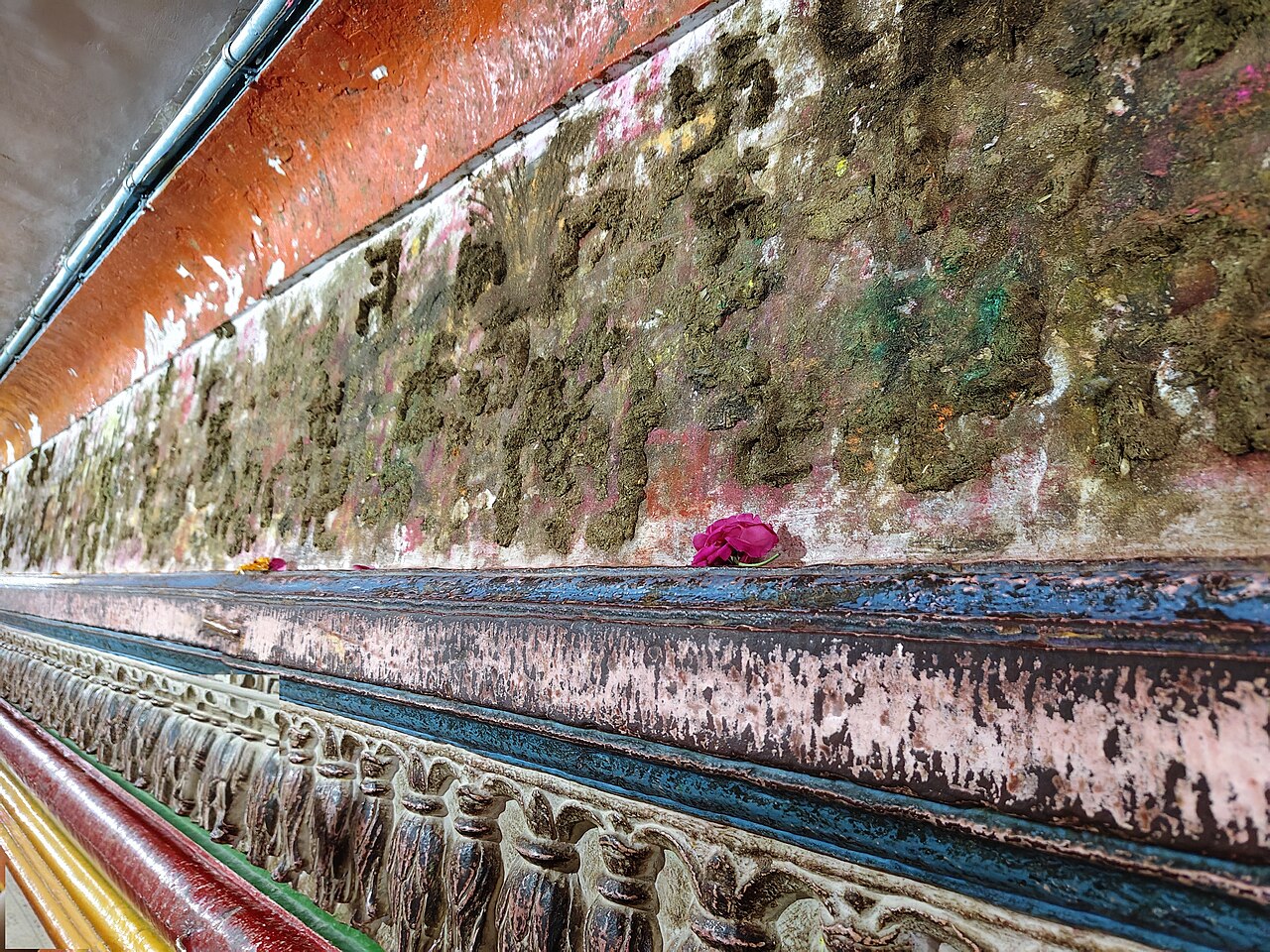 Carved detail at Dwarkadhish Temple