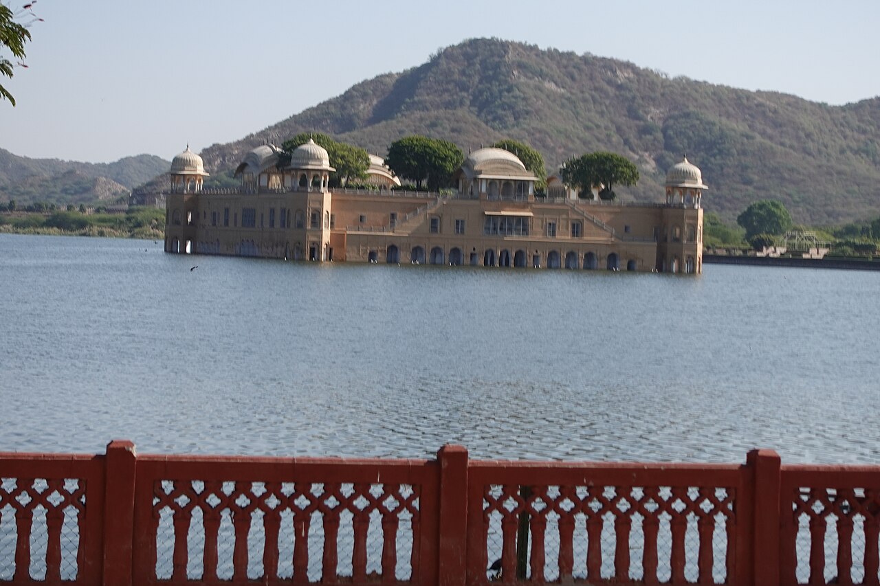 Jal Mahal lakeside