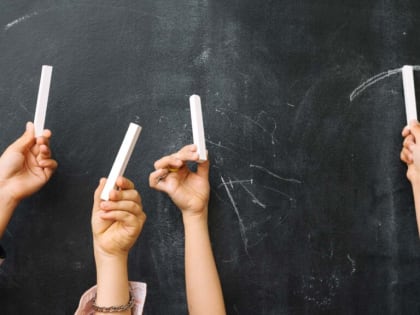 Более 300 советников по воспитанию работают в школах края