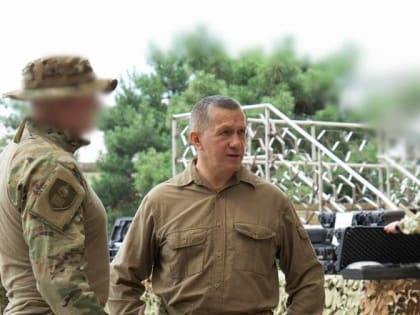 Юрий Трутнев передал дальневосточные багги и квадроциклы в зону СВО