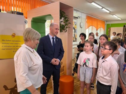 Молодежный информационный центр открылся в библиотеке им. Наволочкина