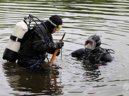 Водолазная служба МЧС России отмечает профессиональный праздник