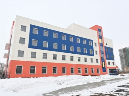 Минстрой обеспечил ввод в эксплуатацию двух школ и детского сада в Хабаровском крае (ФОТО)