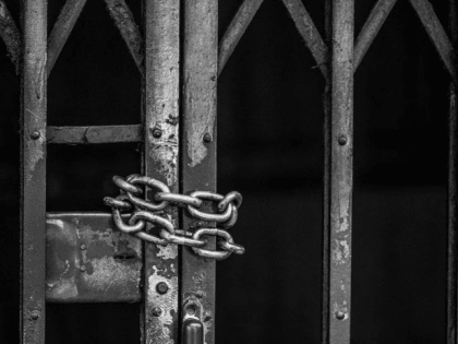 Миллион рублей выплатит семье погибшего осужденный житель Советской Гавани