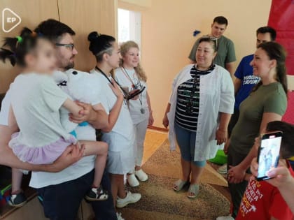 «Единая Россия» отправила более 200 детей с тяжёлыми заболеваниями из новых регионов на лечение в Москву