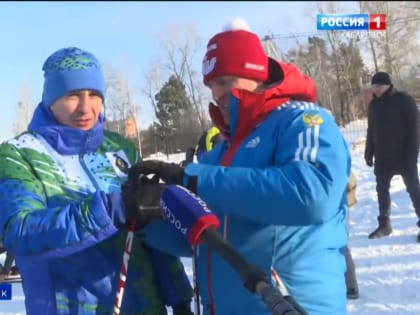 «Давайте будем здоровее!»: Дмитрий Демешин дал старт «Народной лыжне» в Хабаровске