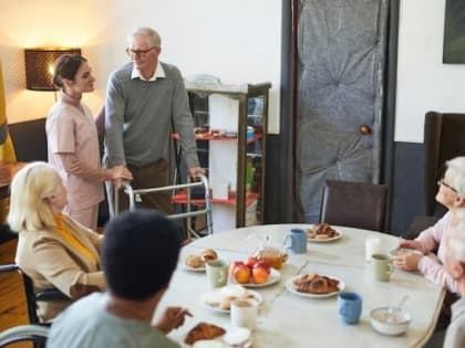 В российских санаториях будут лечить кумысом и верблюжатиной