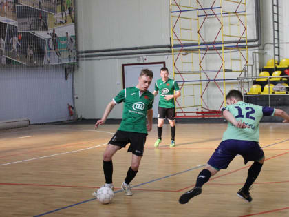 Фотообзор матчей 9 тура Первенства города по мини-футболу среди команд Первой лиги